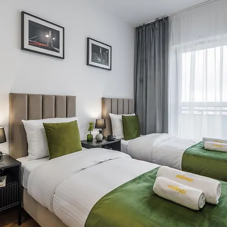 Emihouse Riverside Two-bedroom - Free Parking, Center Διαμέρισμα