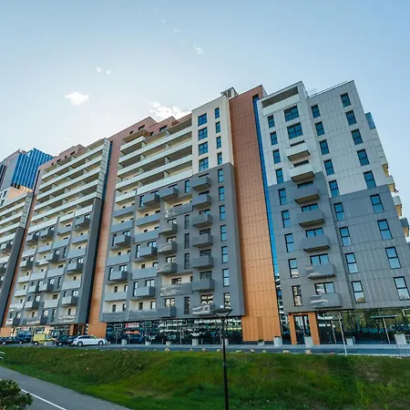 Apartment Emihouse Riverside Business - Free Parking, Center