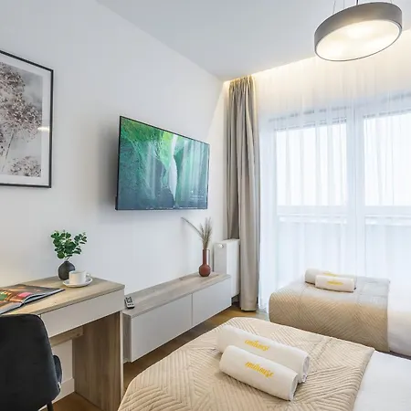 Apartment Emihouse Riverside Two-bedroom - Free Parking, Center Rzeszow