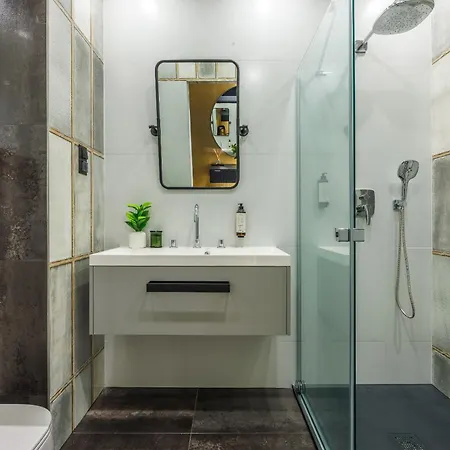 Appartement Emihouse Riverside Business - Free Parking, Center *