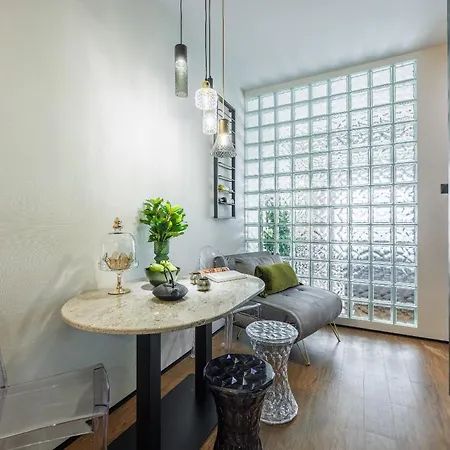 Emihouse Riverside Two-bedroom - Free Parking, Center Rzeszow