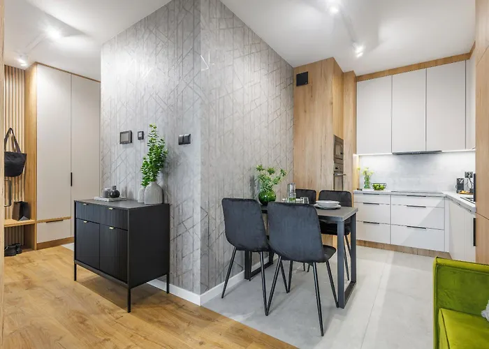 Emihouse Riverside Two-bedroom - Free Parking, Center Apartmán