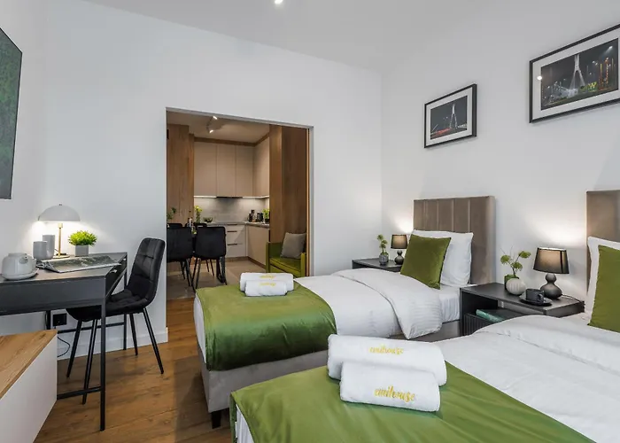 Emihouse Riverside Business - Free Parking, Center