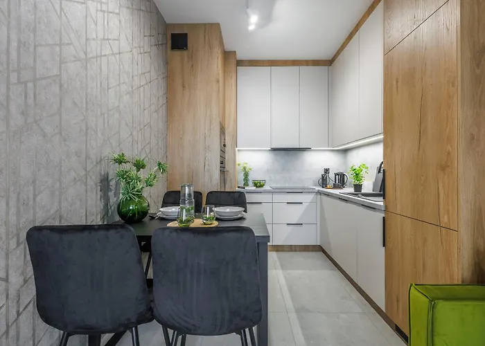 Emihouse Riverside Business - Free Parking, Center Appartement *