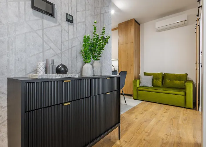 Emihouse Riverside Business - Free Parking, Center *