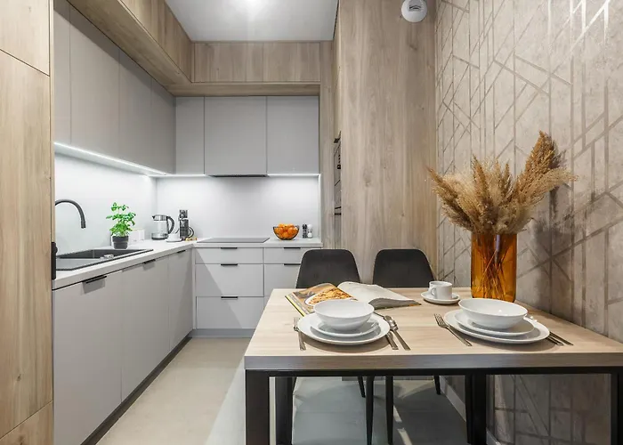 Emihouse Riverside Business - Free Parking, Center * Rzeszow