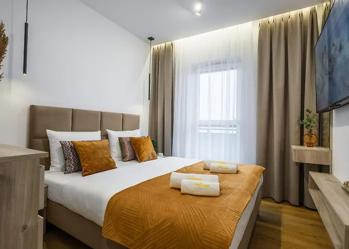 Emihouse Riverside Business - Free Parking, Center