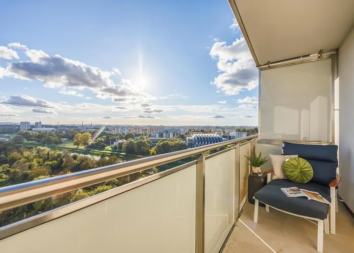 Emihouse Riverside Two-bedroom - Free Parking, Center